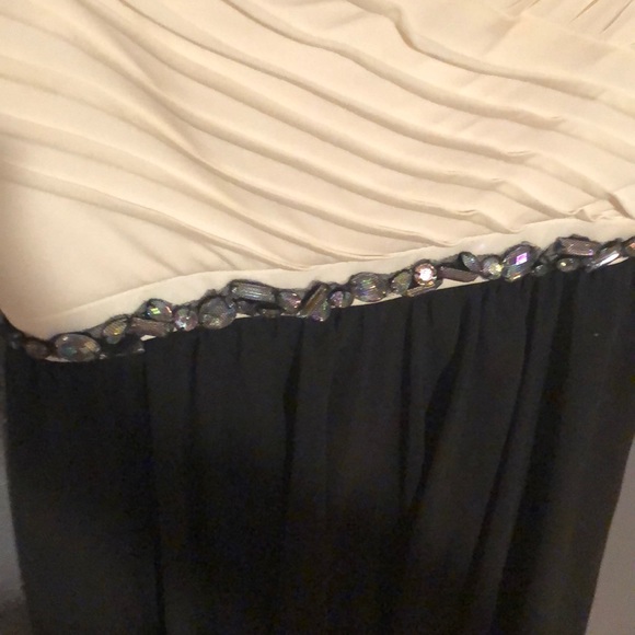 Speechless high low formal dress. - Picture 3 of 4